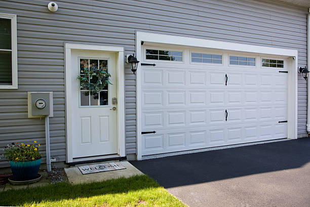 24/7 Emergency Garage Door Panel Replacement experts in Greenville, OH